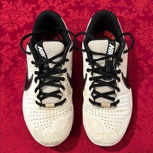 Nike White and Black Boys Turf Shoes size 5.5. Used